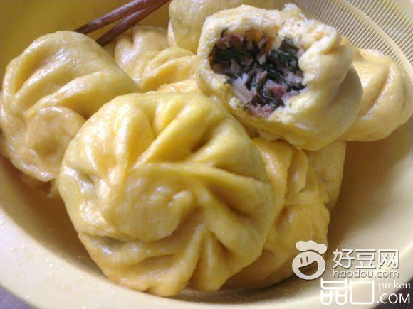 肉菜香菇南瓜包子