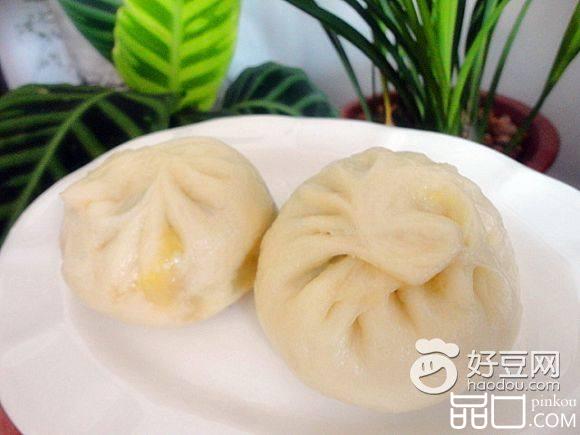 白菜韭菜肉包子