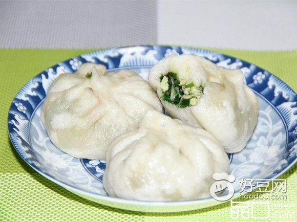 韭菜鸡蛋虾皮包子
