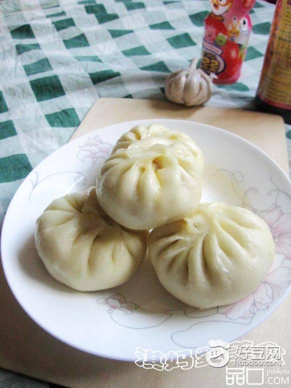 胡萝卜猪肉包子