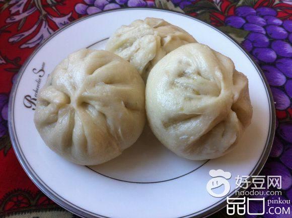 菠菜猪肉麻蚶子包子