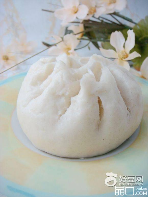 香菇木耳肉包子