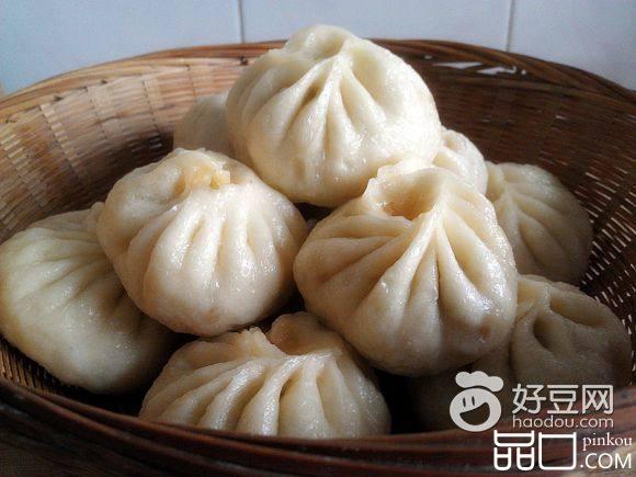 白萝卜肉包