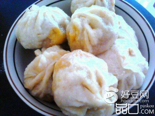 猪肉馅卷心菜包子