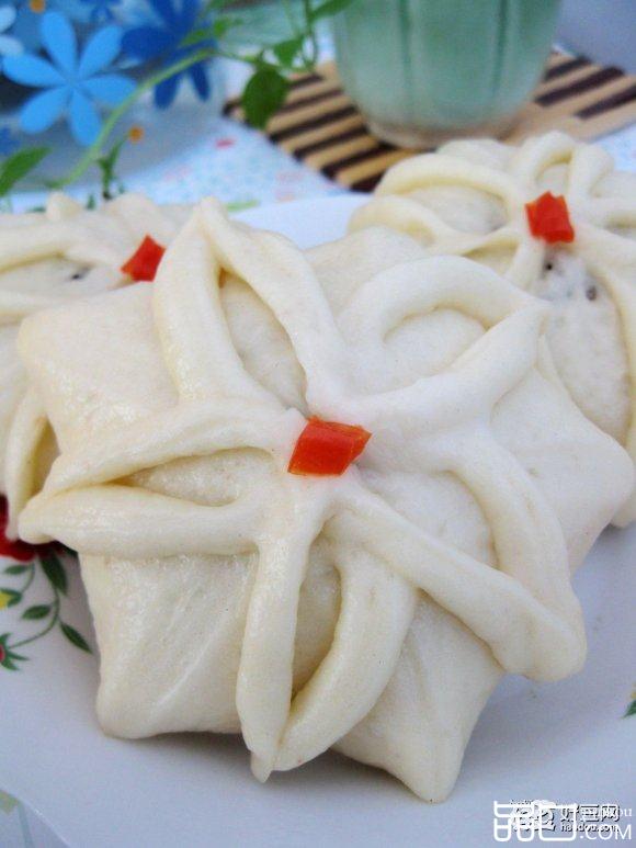 花朵果仁糖包