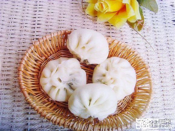 韭菜鸡蛋粉条包