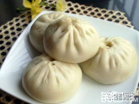 芹菜大蒸包