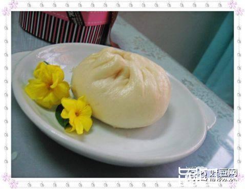 荠菜肉包子