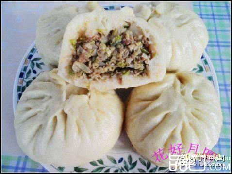 牛肉卷心菜大馅包子新