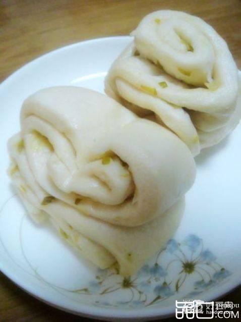 奶香葱油花卷
