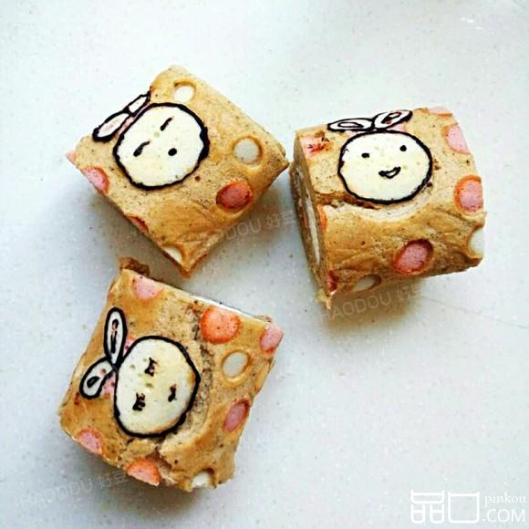 小兔彩绘蛋糕卷