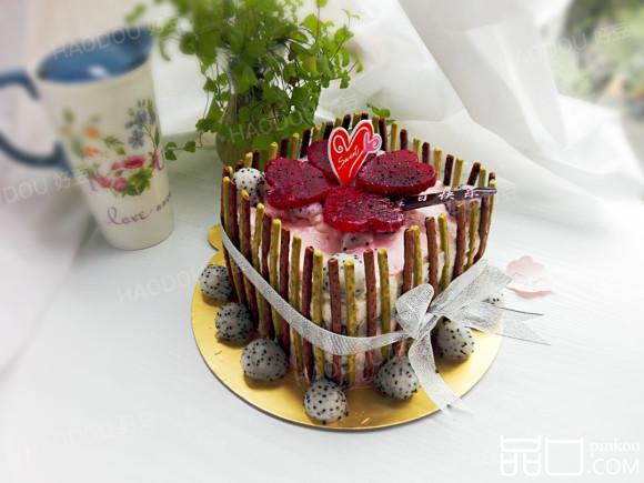 彩色四叶草蛋糕