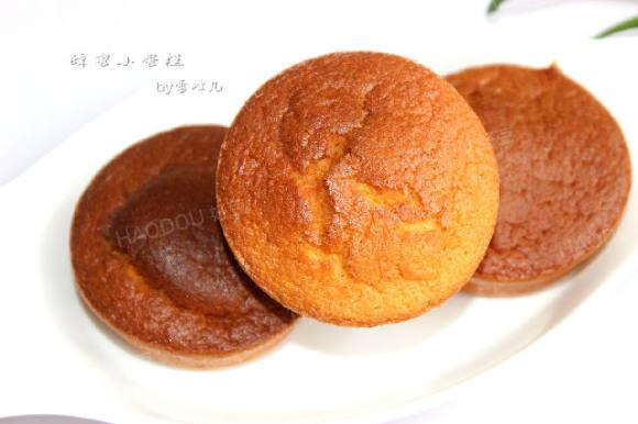 蜂蜜牛奶小蛋糕