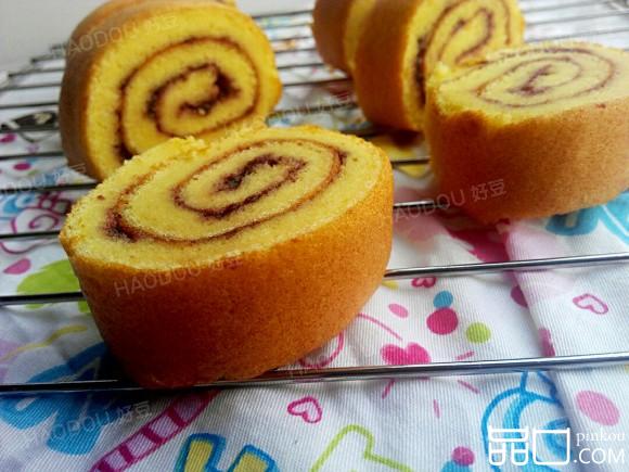 蓝莓果酱夹心蛋糕卷