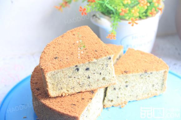8寸黑芝麻花生戚风蛋