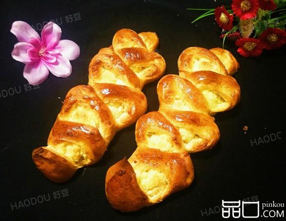 椰蓉麦穗面包