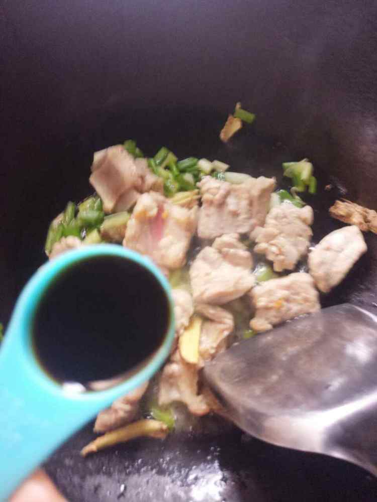 排骨焖饭步骤3