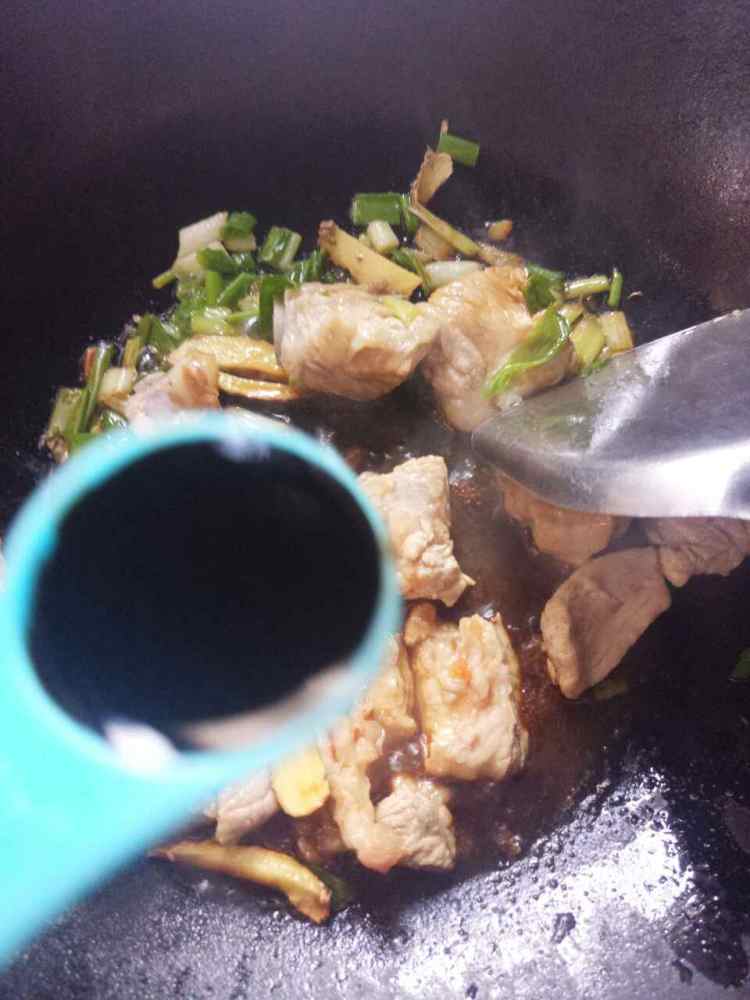 排骨焖饭步骤4