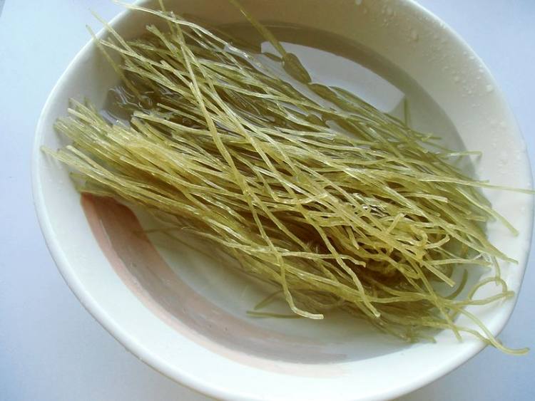 芽菜粉条烧肉步骤3