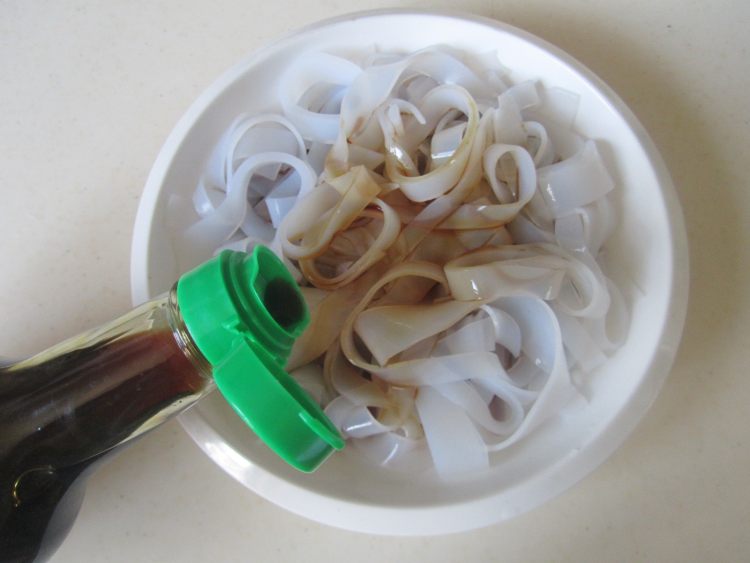 鸡丝凉皮步骤6