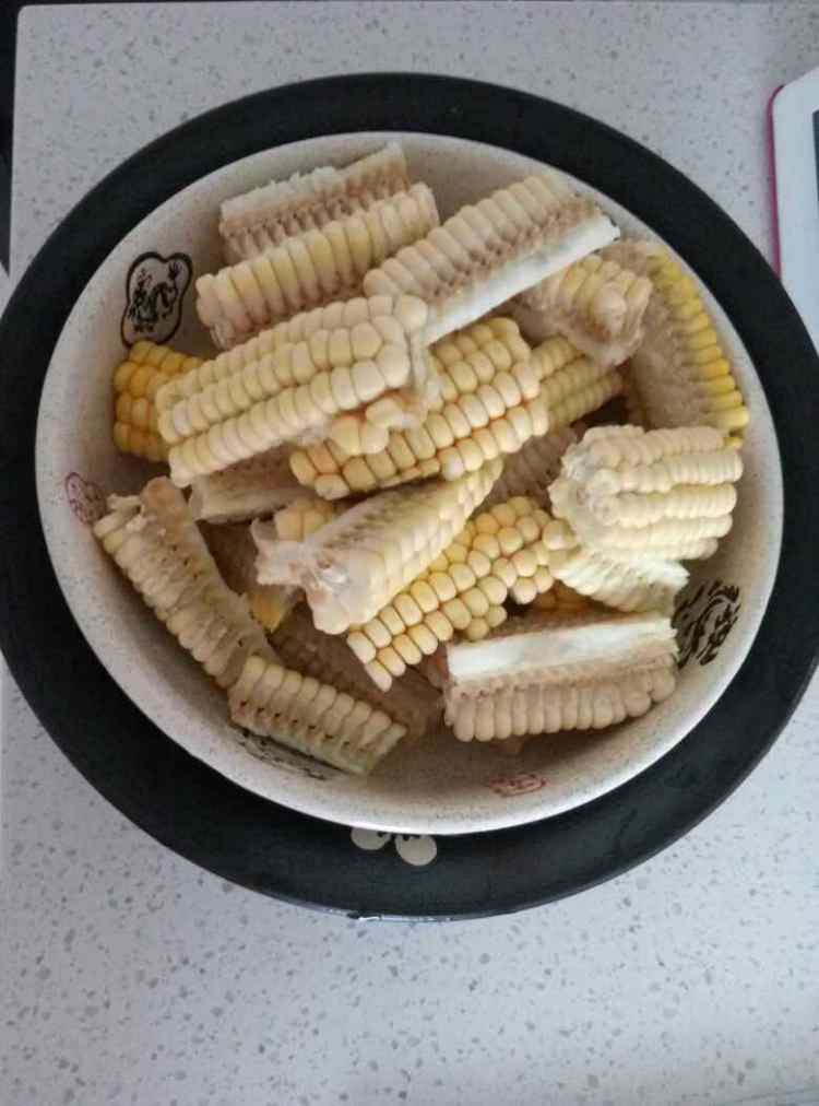 麻辣水煮玉米步骤3