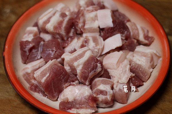 茶香红烧肉步骤1