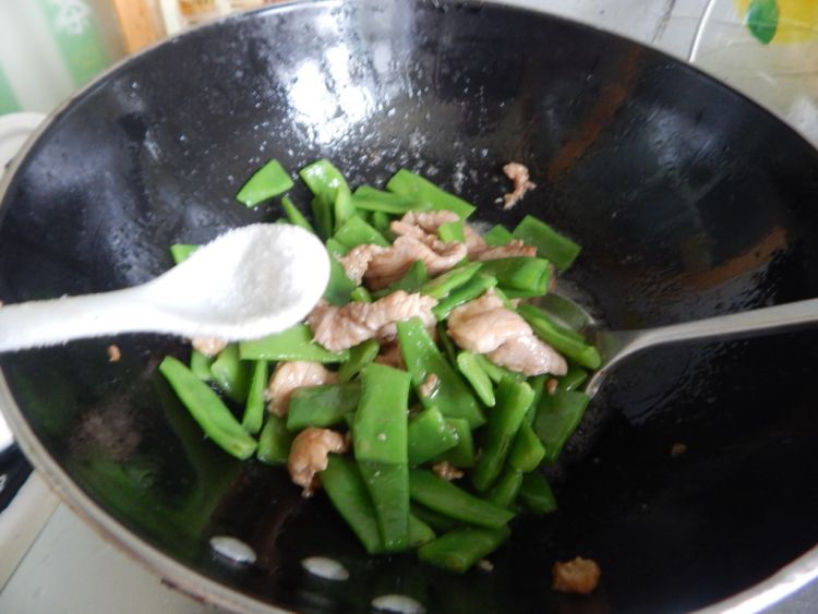 扁豆角烧肉步骤6