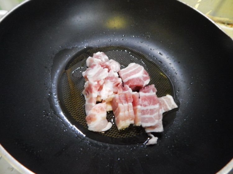 苦瓜炒猪肉步骤5