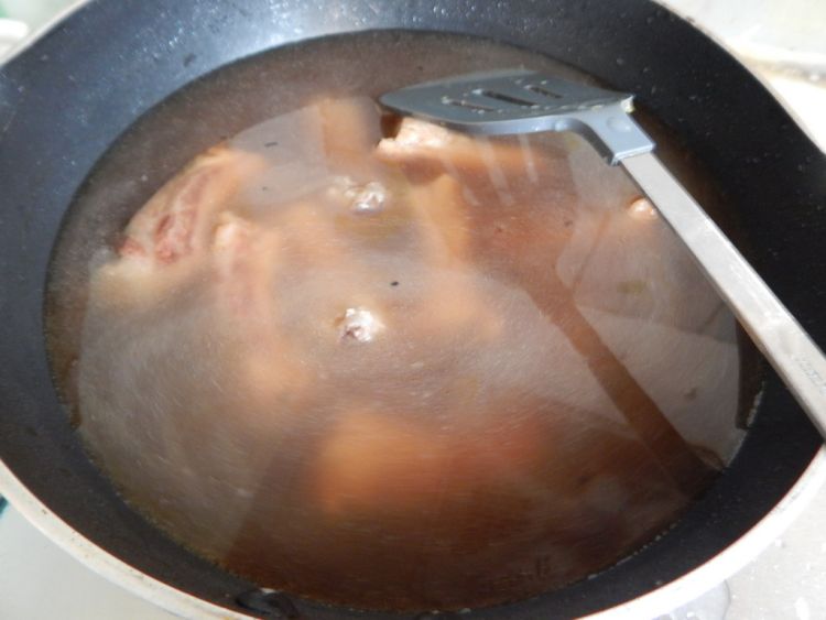 苹果烧排骨步骤10