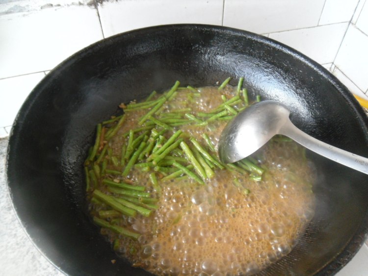 素烧豇豆步骤8
