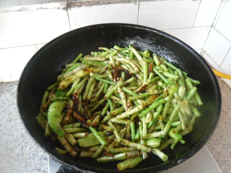 酱焖双豆步骤7