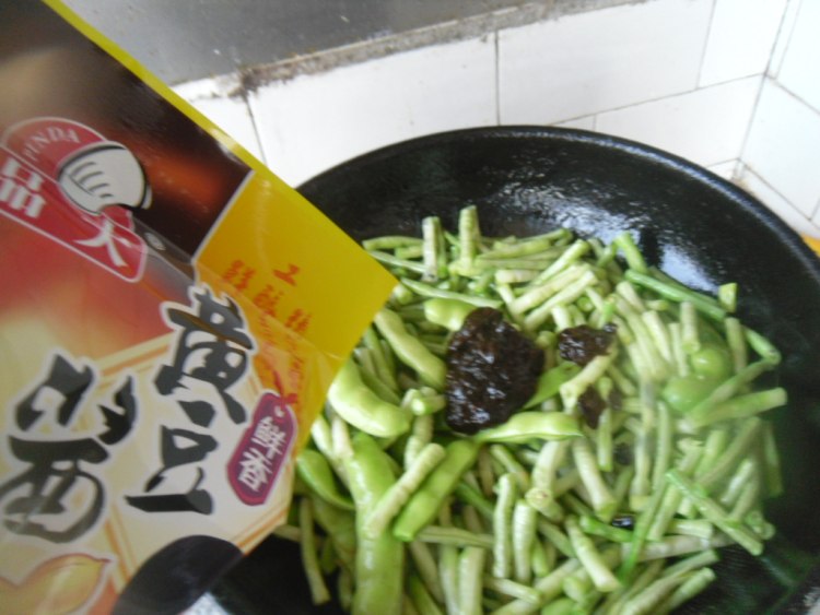 酱焖双豆步骤6