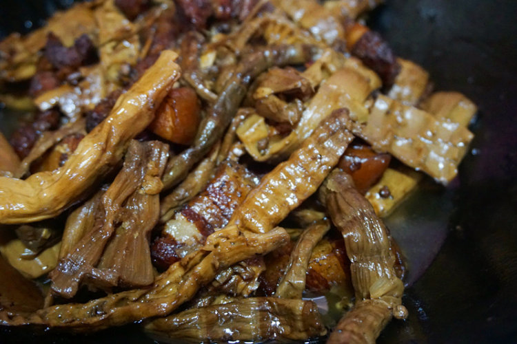 熏笋烧肉步骤12
