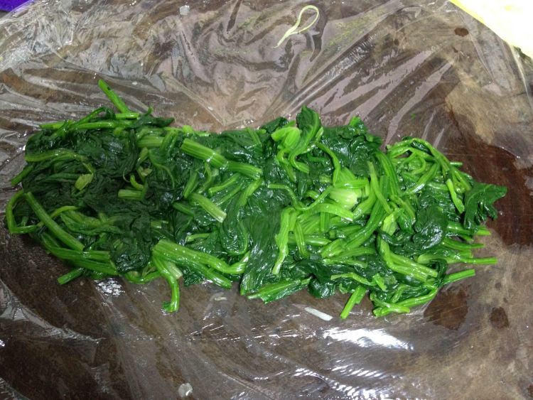 蛋皮菠菜卷步骤15