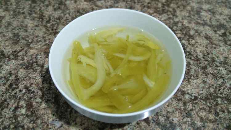 番茄酸菜鱼片步骤3