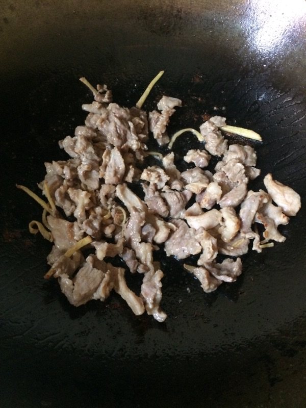 芹菜炒牛肉步骤5