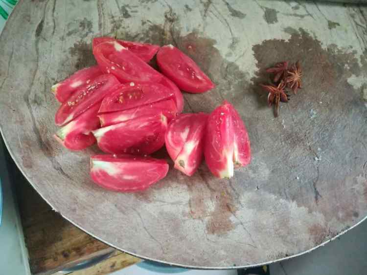 羊肚菌肉片汤步骤4