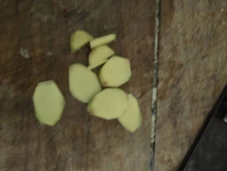 土豆炒鸡步骤8