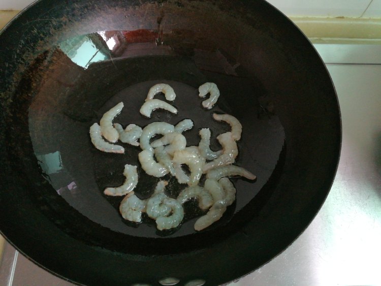 韭苔虾仁步骤3