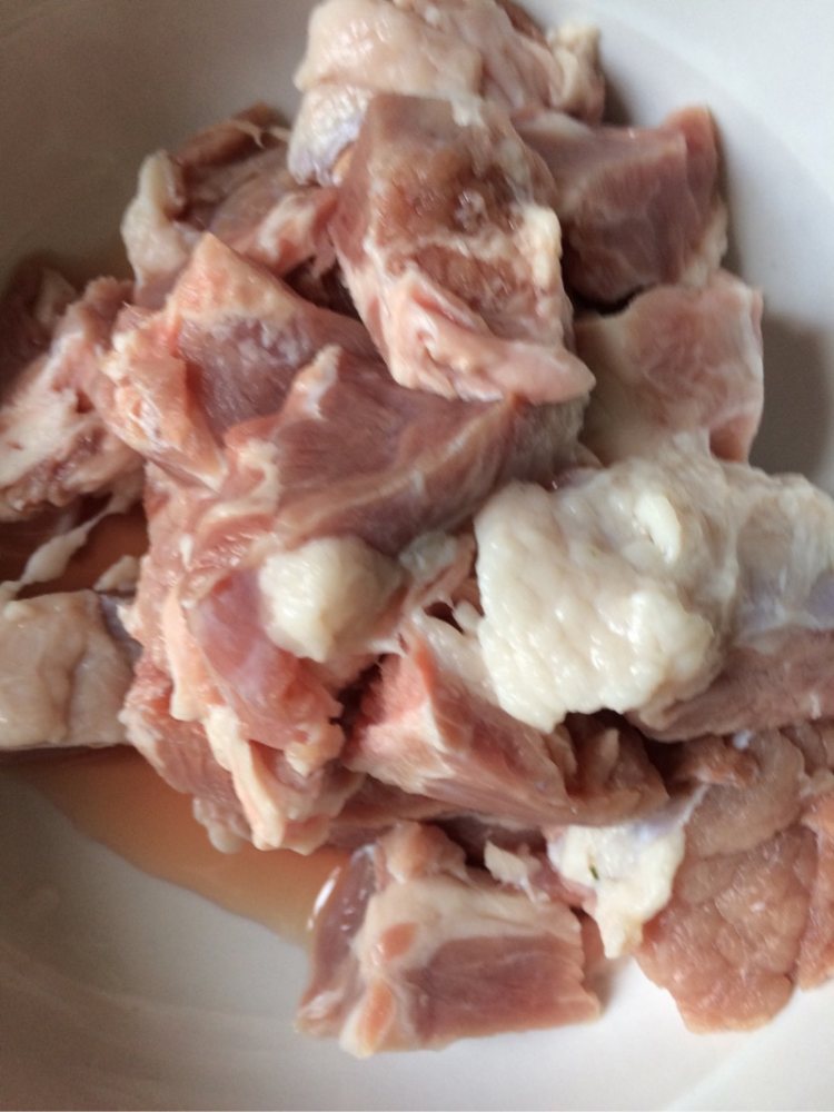 西红柿牛肉炖土豆步骤2