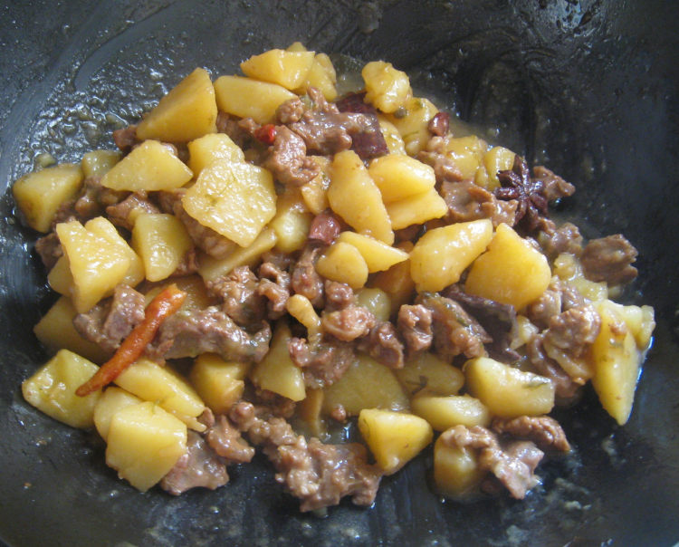 牛肉炖土豆步骤16