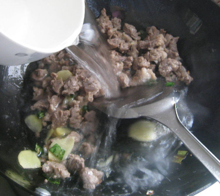 牛肉炖土豆步骤11