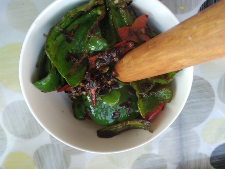 豆豉擂青椒步骤10