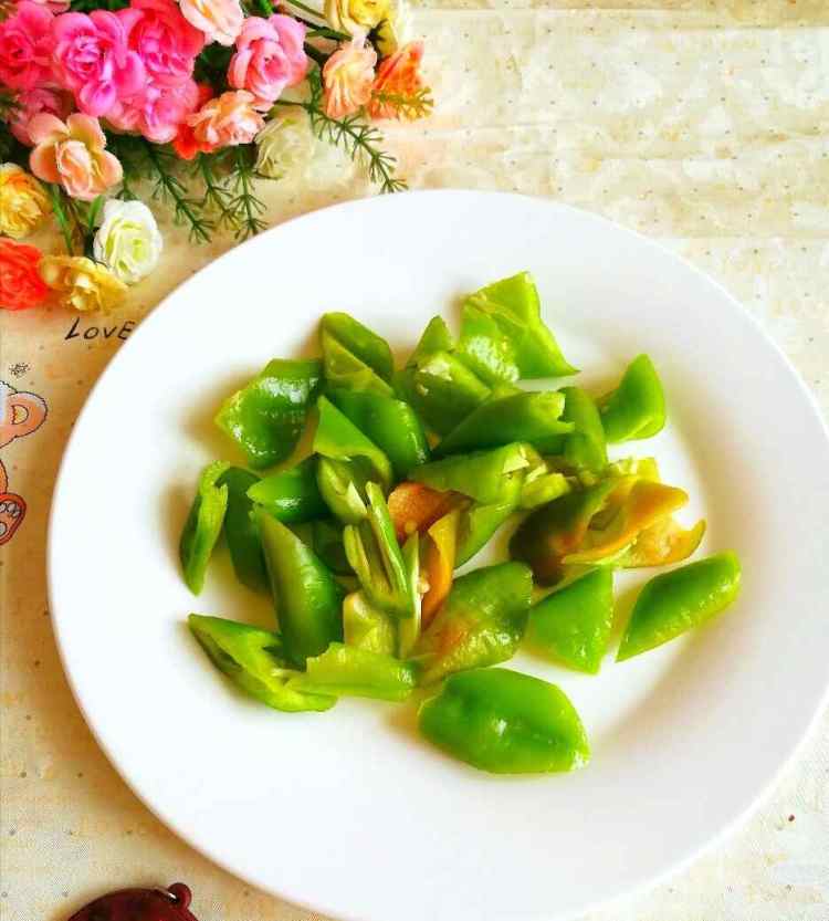 孜然香辣包菜步骤2