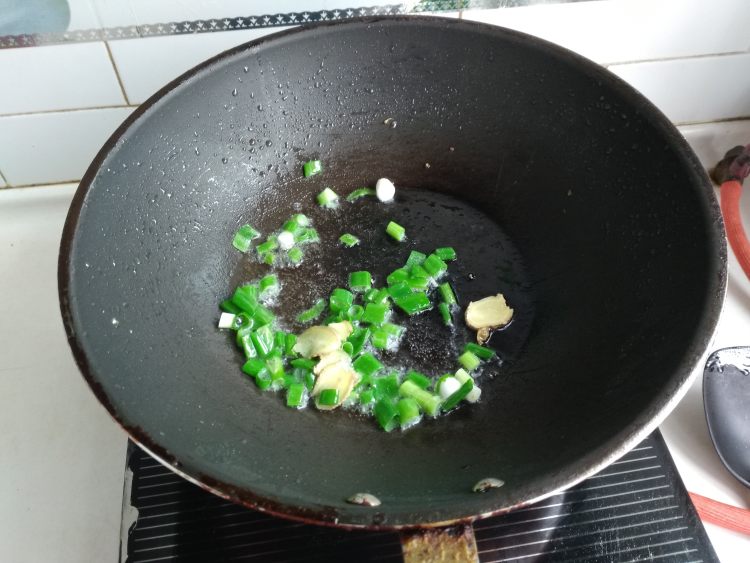 青椒烧四季豆步骤3