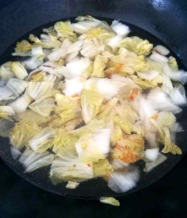 虾仁白菜蛋花汤步骤6