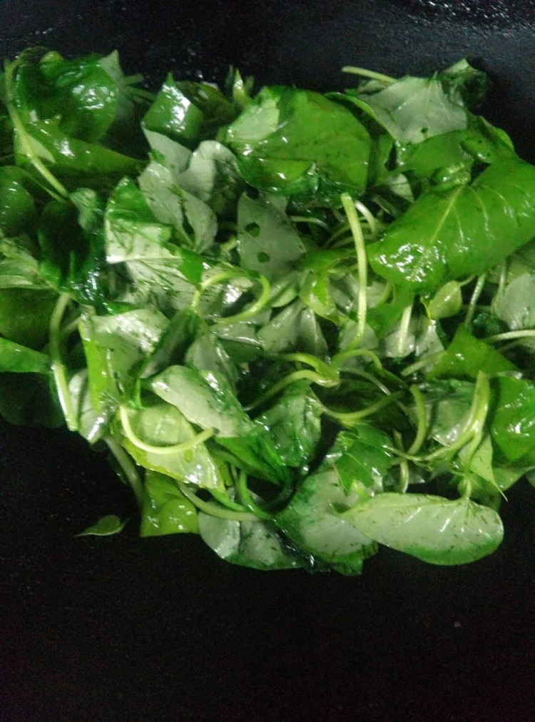 蒜香红薯苗步骤4
