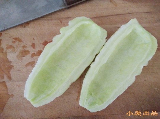 甜椒苦瓜步骤2