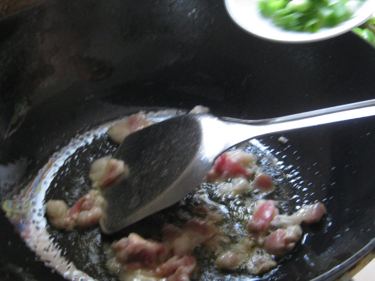 青椒炒肉步骤5