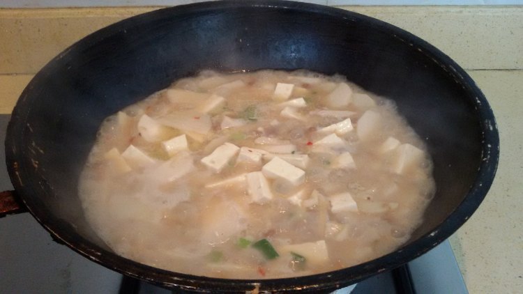 椒香豆豉豆腐锅步骤8